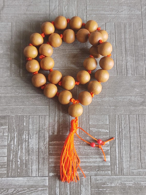 Original Sandalwood Japa Mala 12 mm – 27 + 1 (Guru) Beads